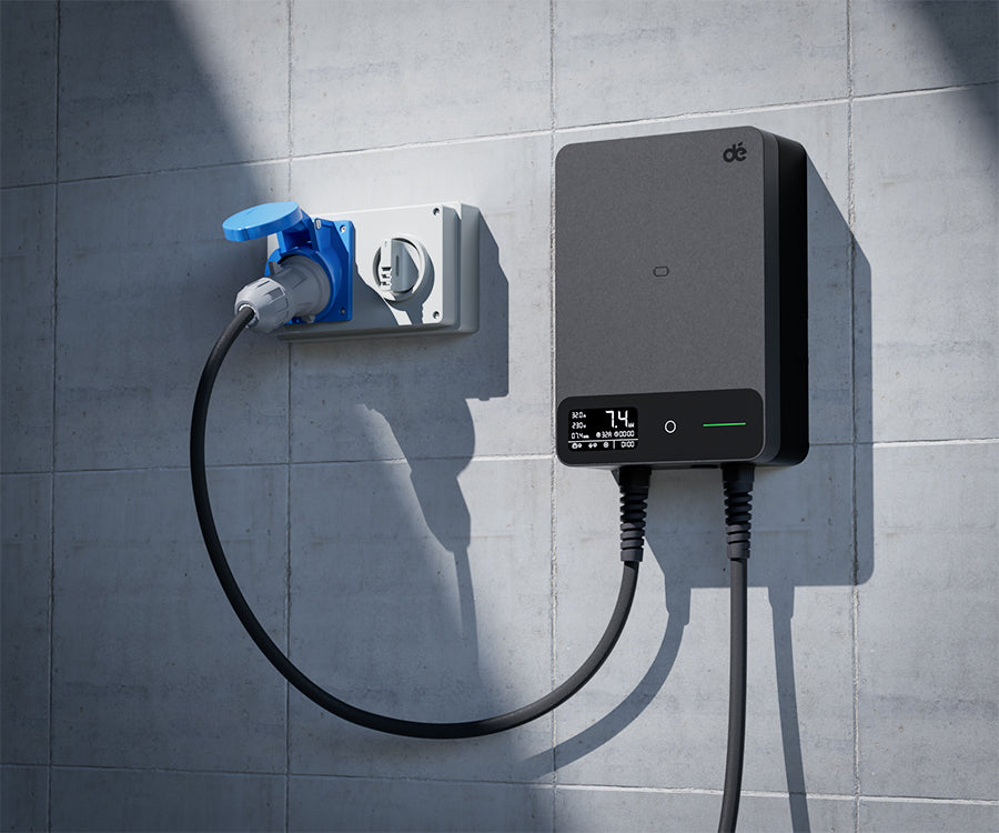 Presa CEE 32A collegata a dé Wallbox Smart 7,4 kW Monofase Tipo 2